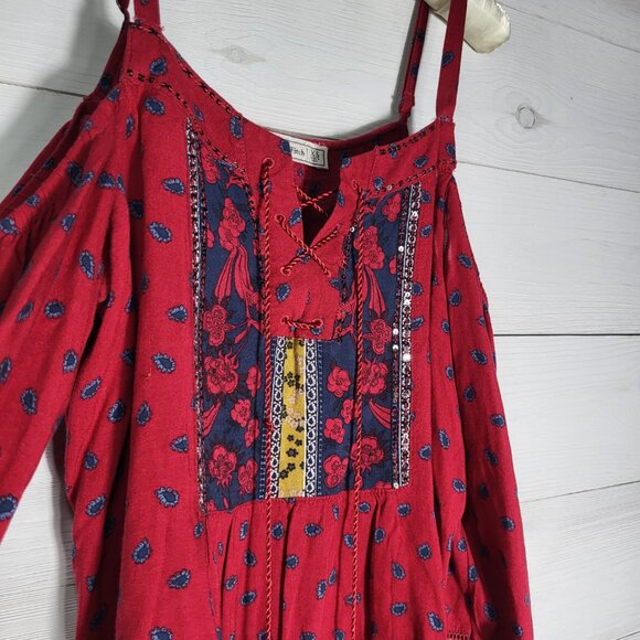 Abercrombie & Fitch Red Blue Boho Cold Shoulder Flowy Sequin Paisley Tassel Top. - Picture 3 of 7